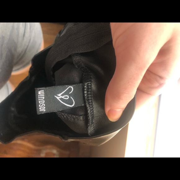 Faux leather mini skirt - Picture 4 of 6